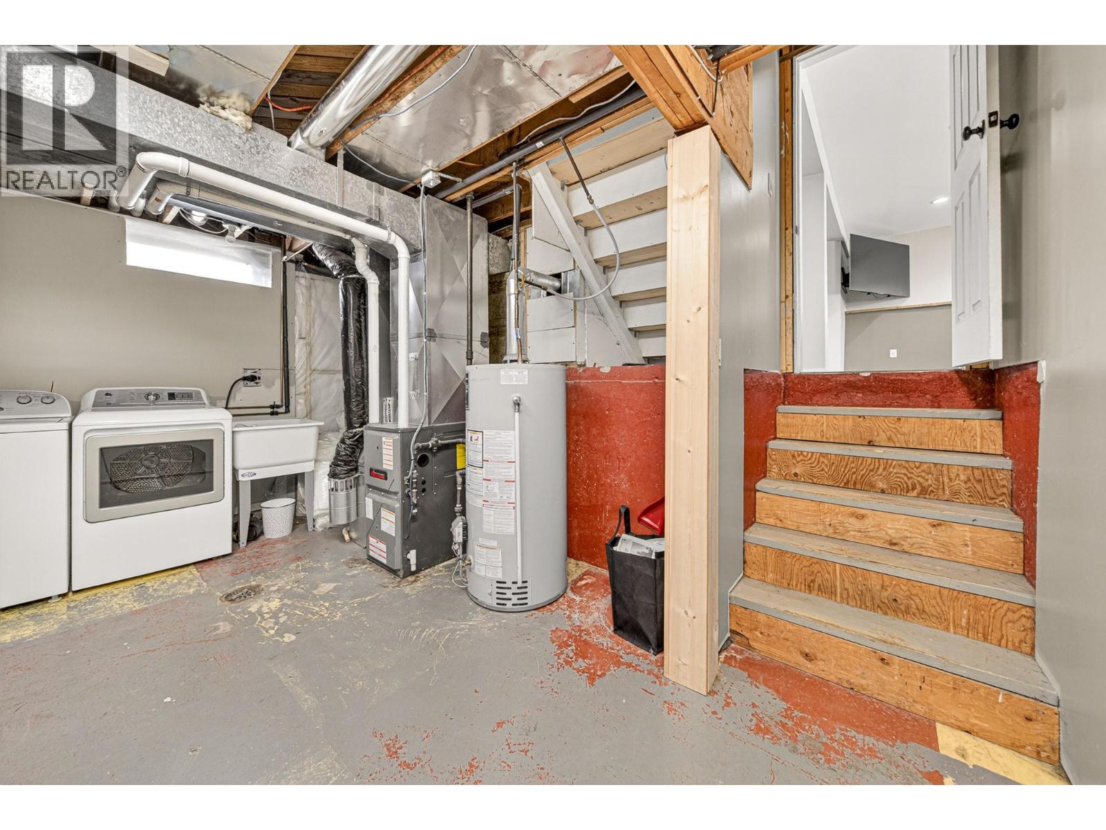 832 MICHEL Road - 47