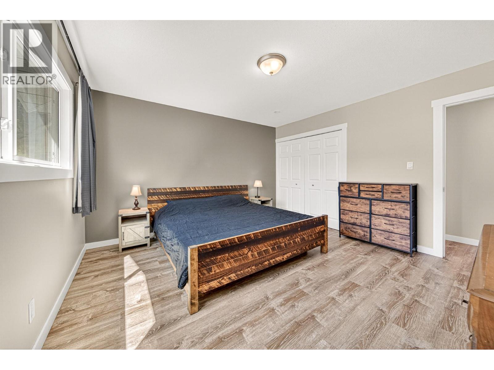 832 MICHEL Road - 28