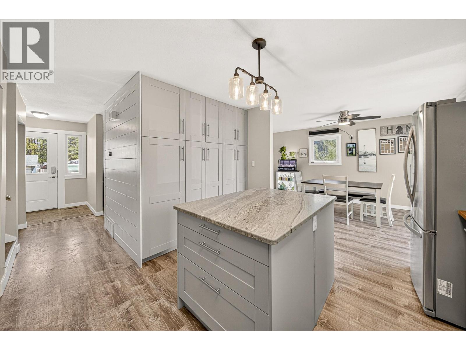832 MICHEL Road - 7