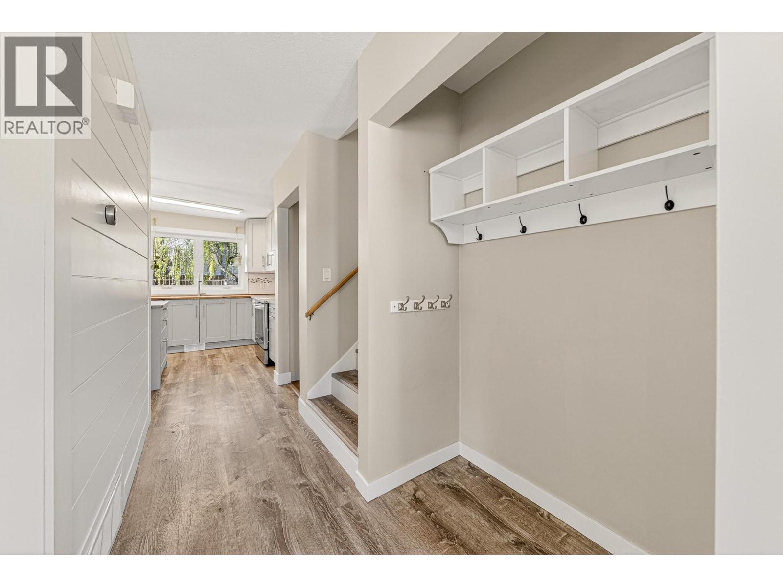 832 MICHEL Road - 3