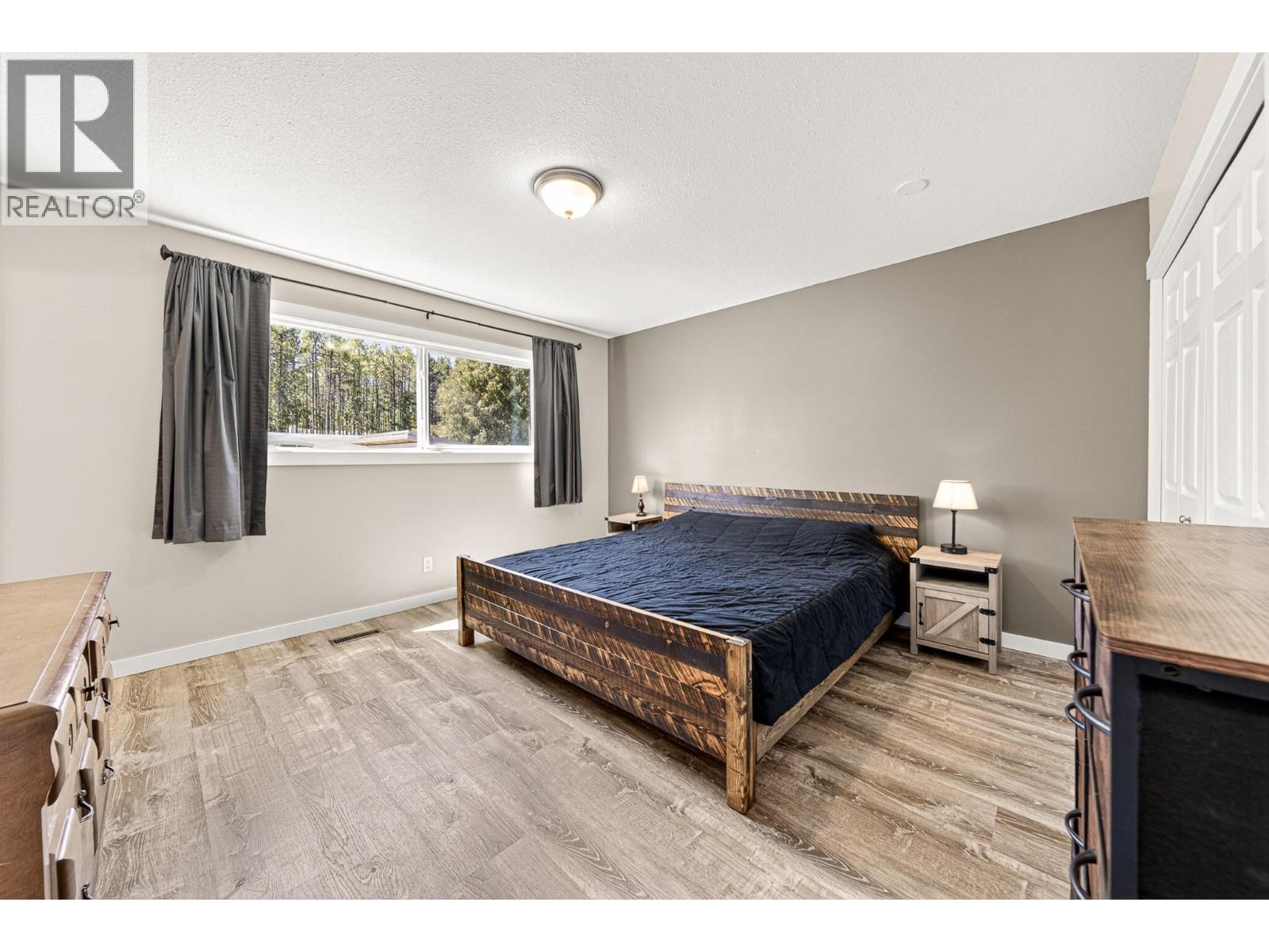 832 MICHEL Road - 27
