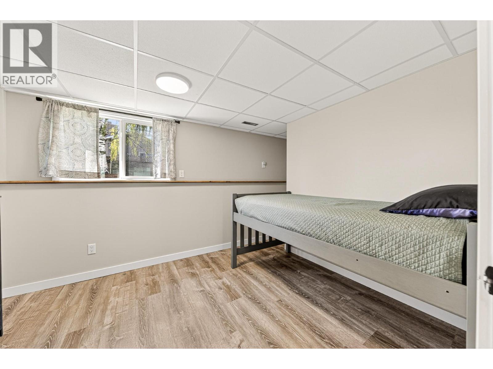 832 MICHEL Road - 43