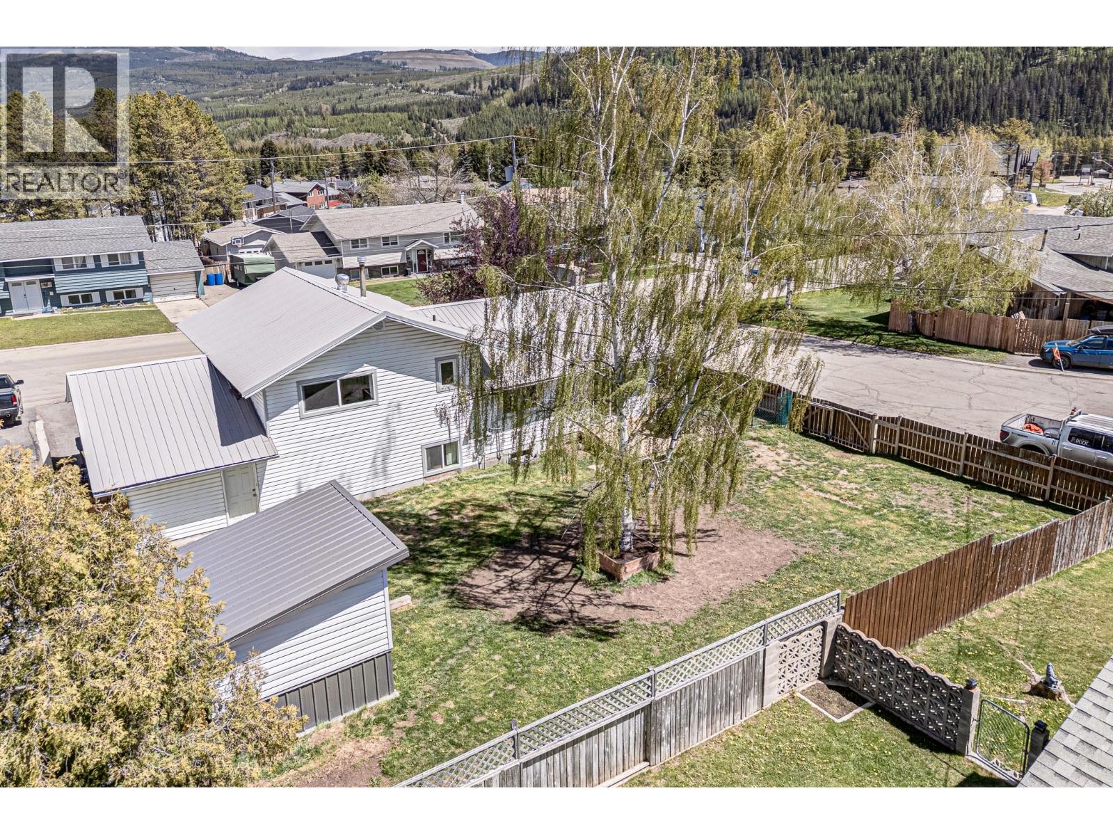 832 MICHEL Road - 62