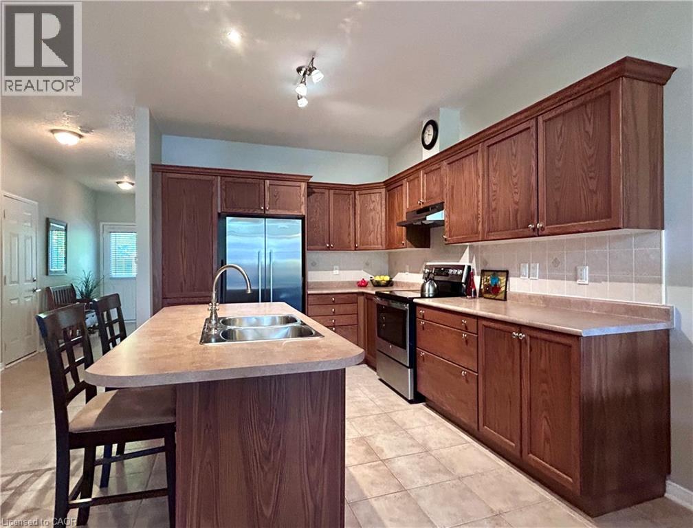 #16 40 WESLEYAN Court - 5