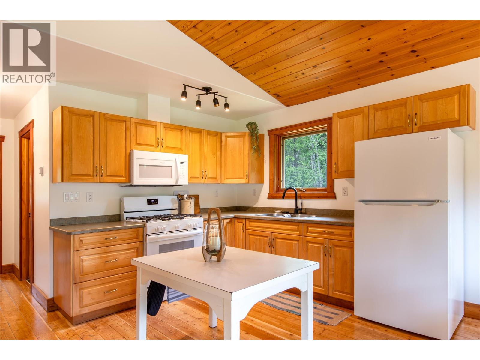 2415 Kettleston Road - 5