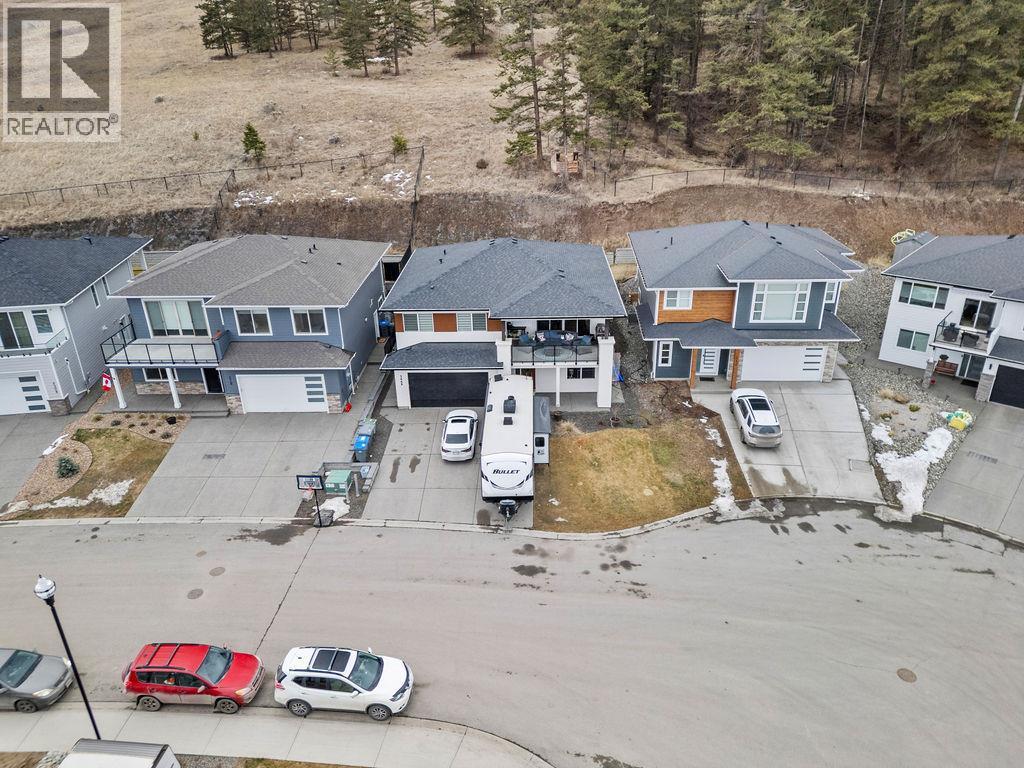 544 EDINBURGH Court - 31