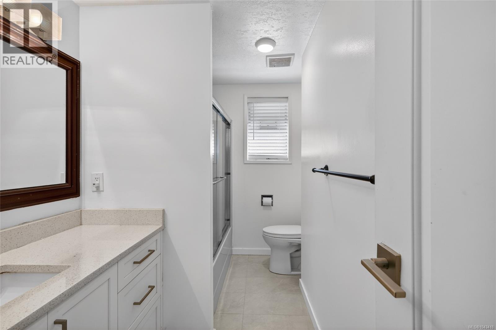 6421 Portsmouth Rd - 32