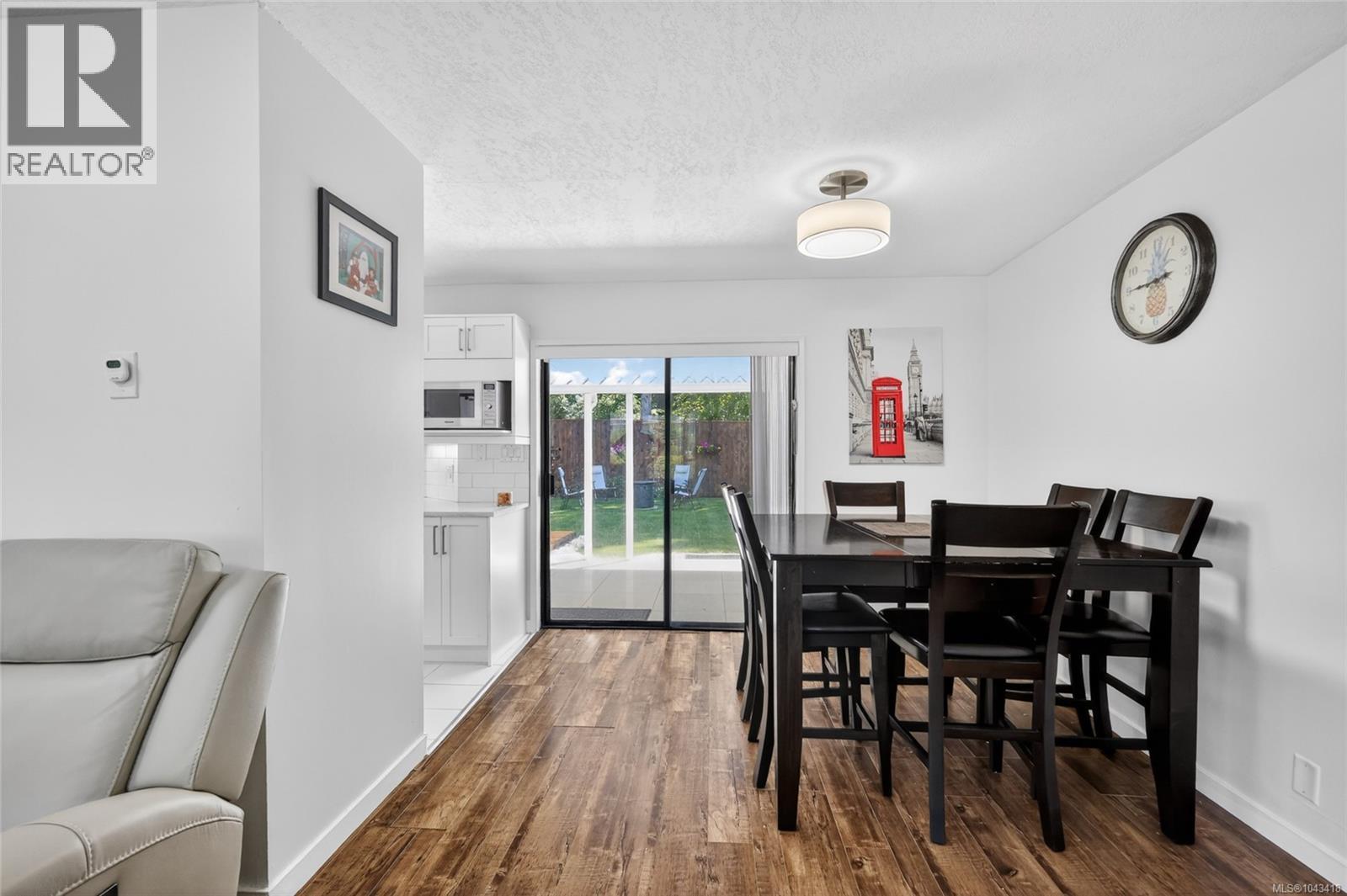 6421 Portsmouth Rd - 22