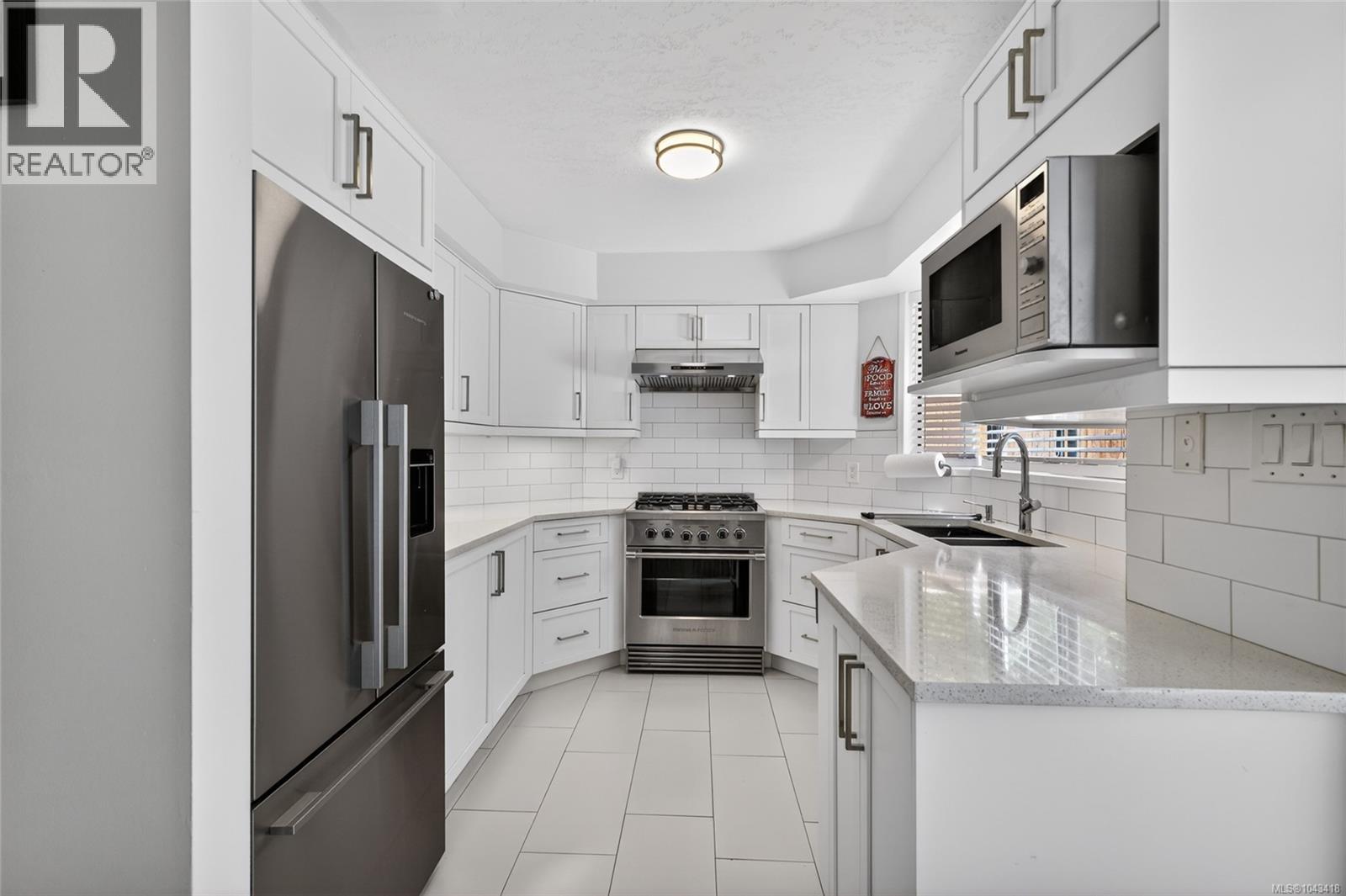 6421 Portsmouth Rd - 23