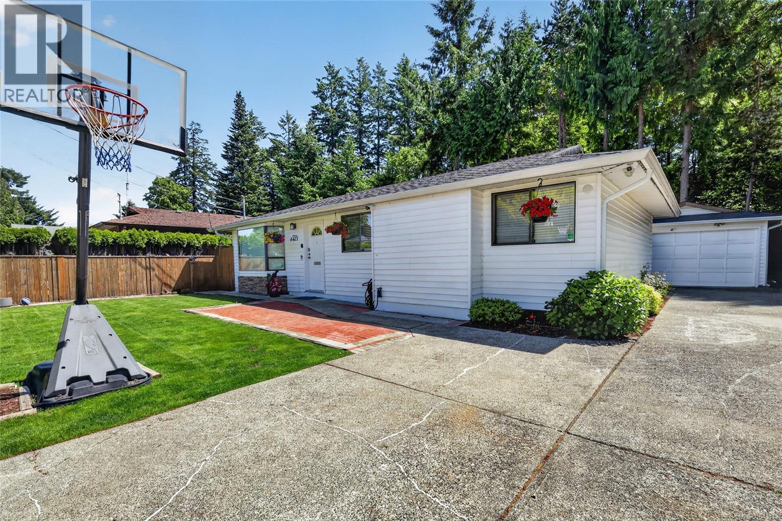 6421 Portsmouth Rd - 7