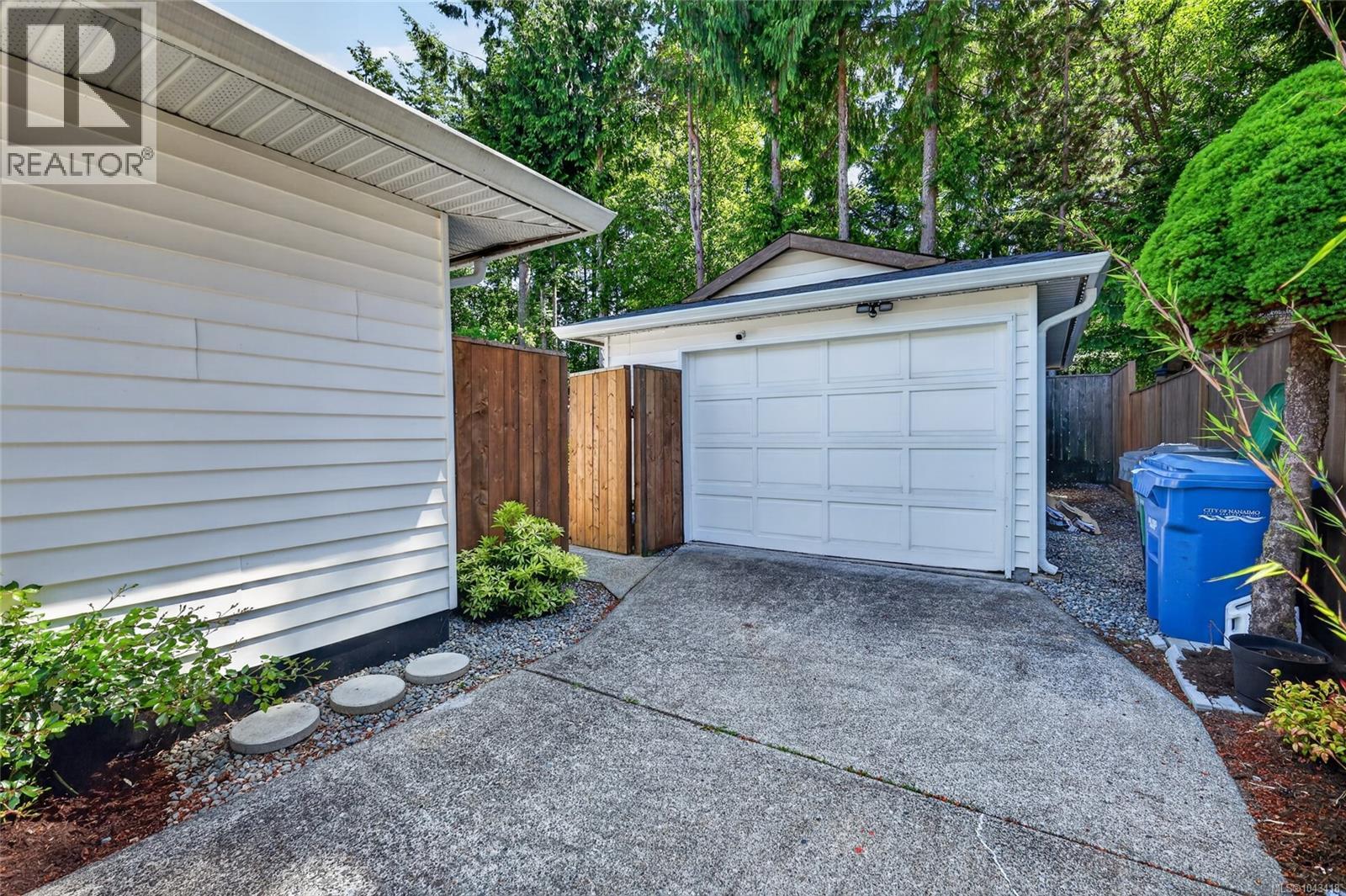 6421 Portsmouth Rd - 13
