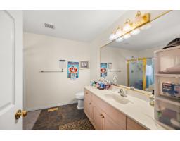 3464 Blue Jay Street, Abbotsford, BC V2T6P9 Photo 11