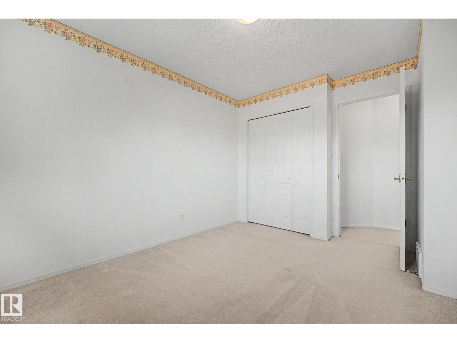 #27 3645 145 AV NW - 34