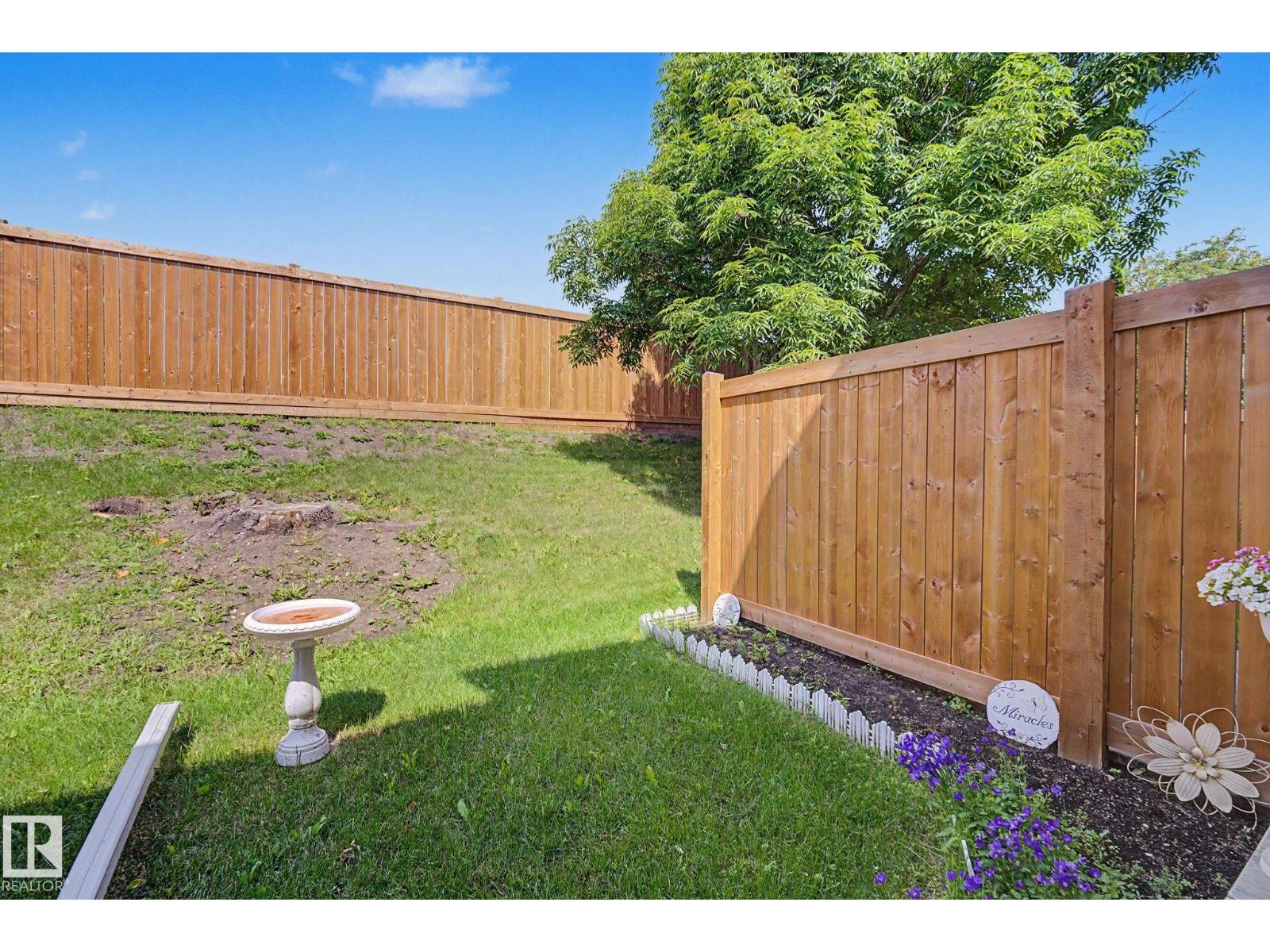 #27 3645 145 AV NW - 44