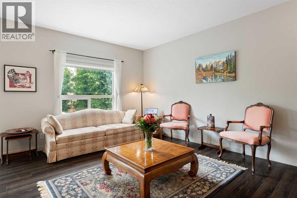 70 Everwoods Park SW - 11