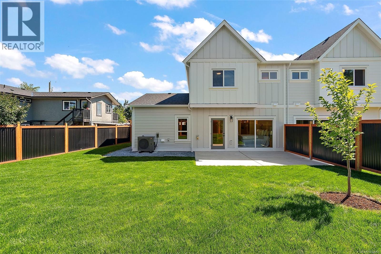 #102 1870 Doney Rd - 36
