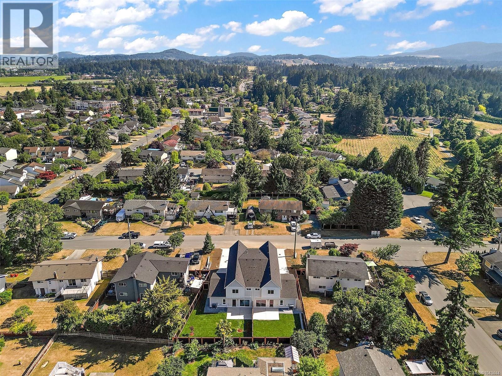 #102 1870 Doney Rd - 7