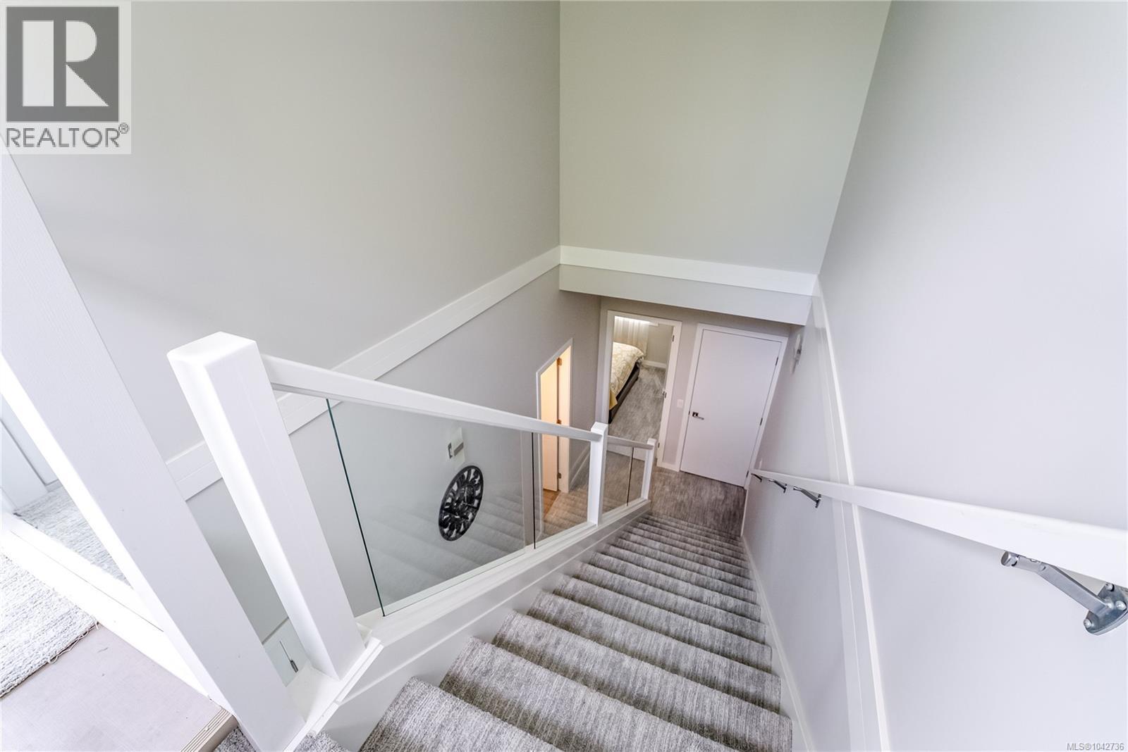 #112 694 Hoylake Ave - 24