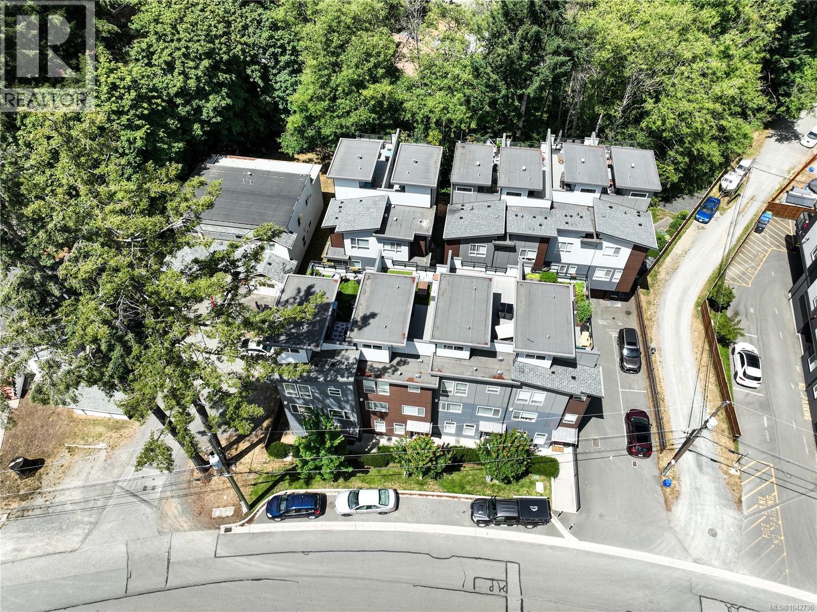 #112 694 Hoylake Ave - 41