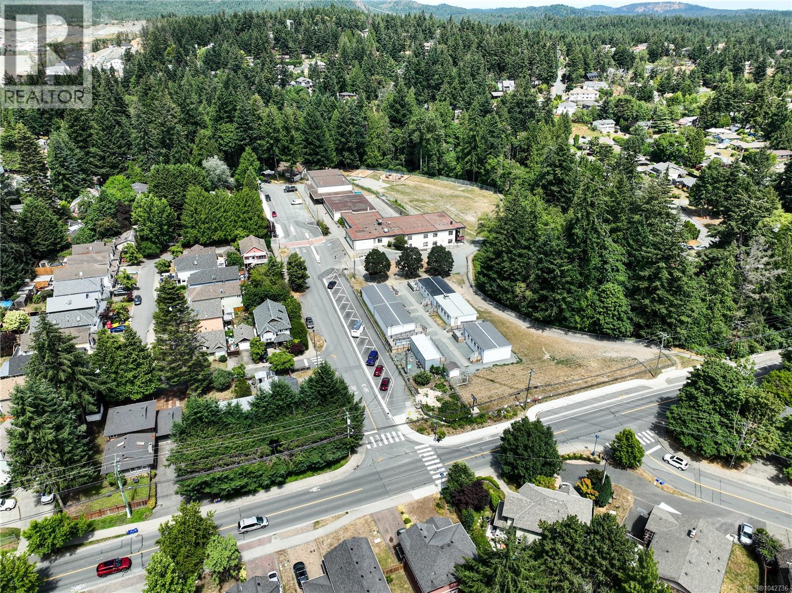 #112 694 Hoylake Ave - 53