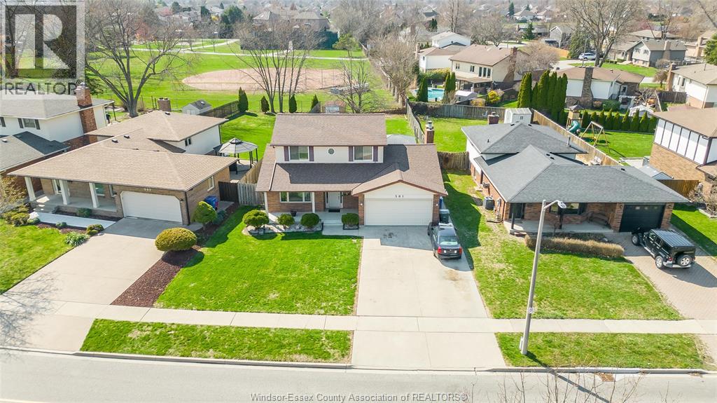 501 GREEN VALLEY DRIVE - 47