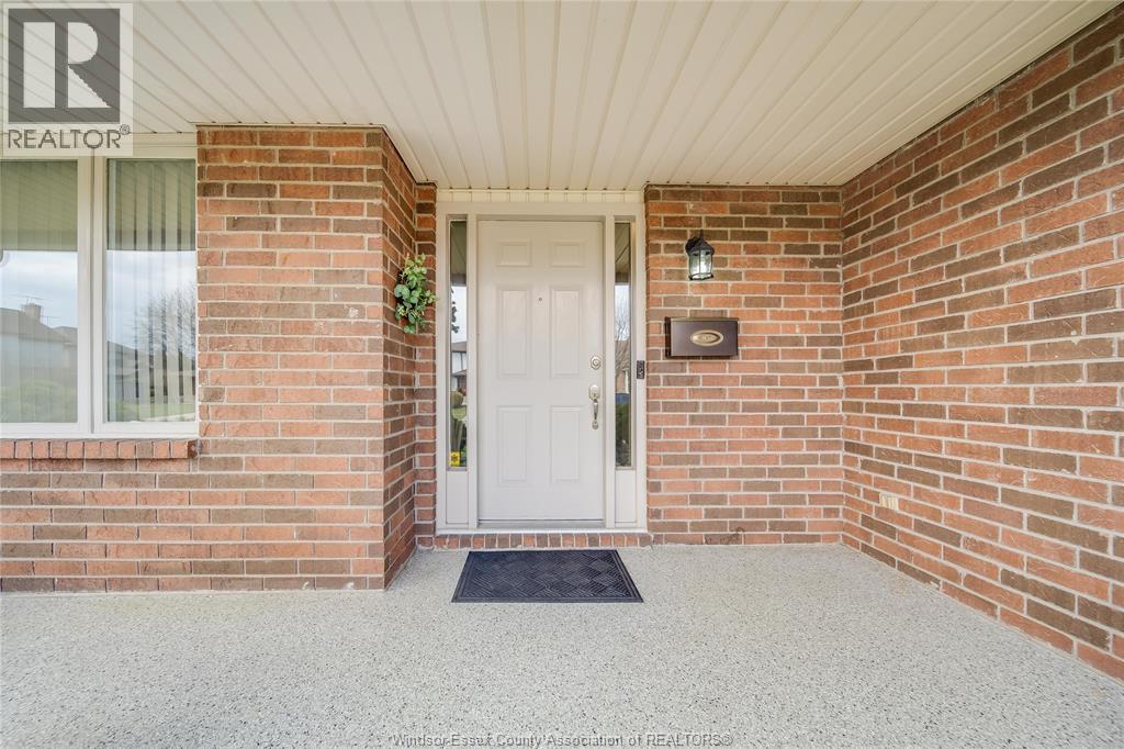 501 GREEN VALLEY DRIVE - 6