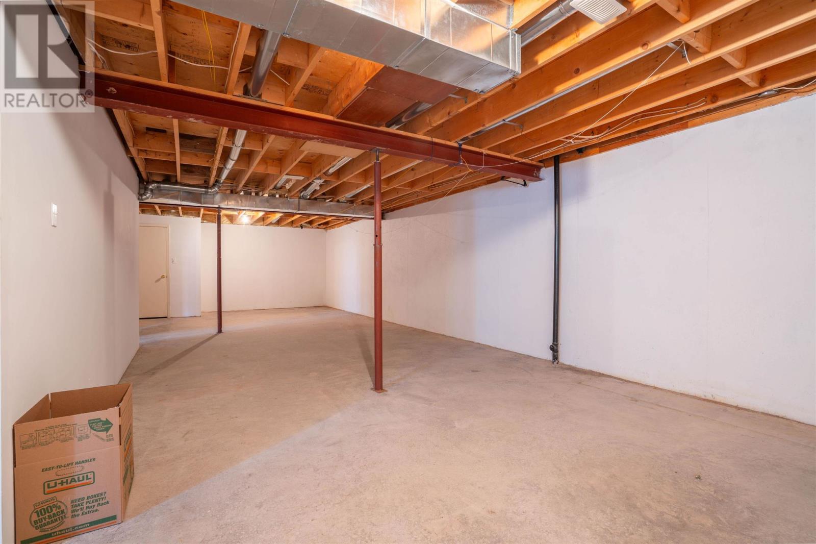 870 Lake ST - 25