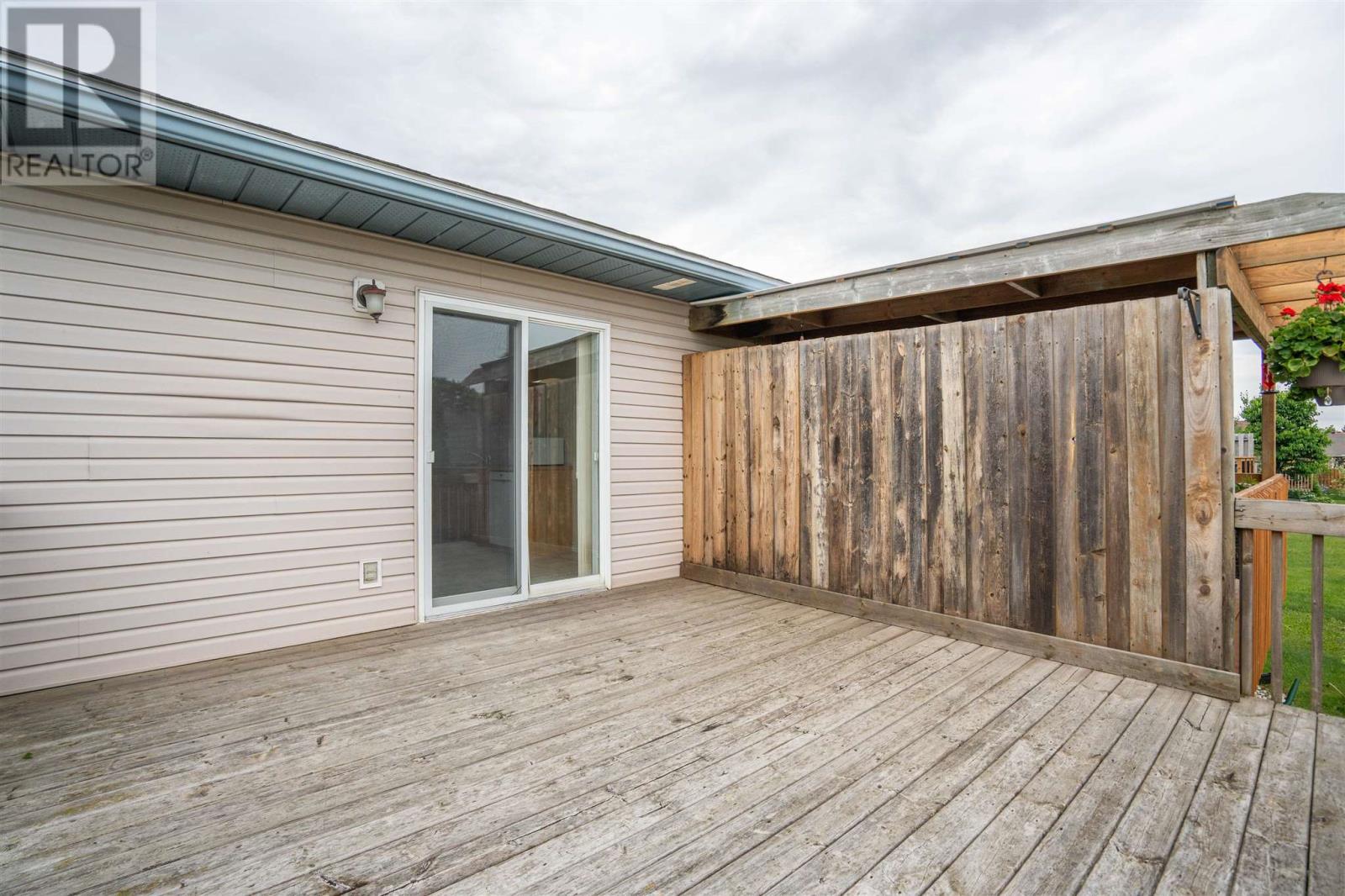 870 Lake ST - 6