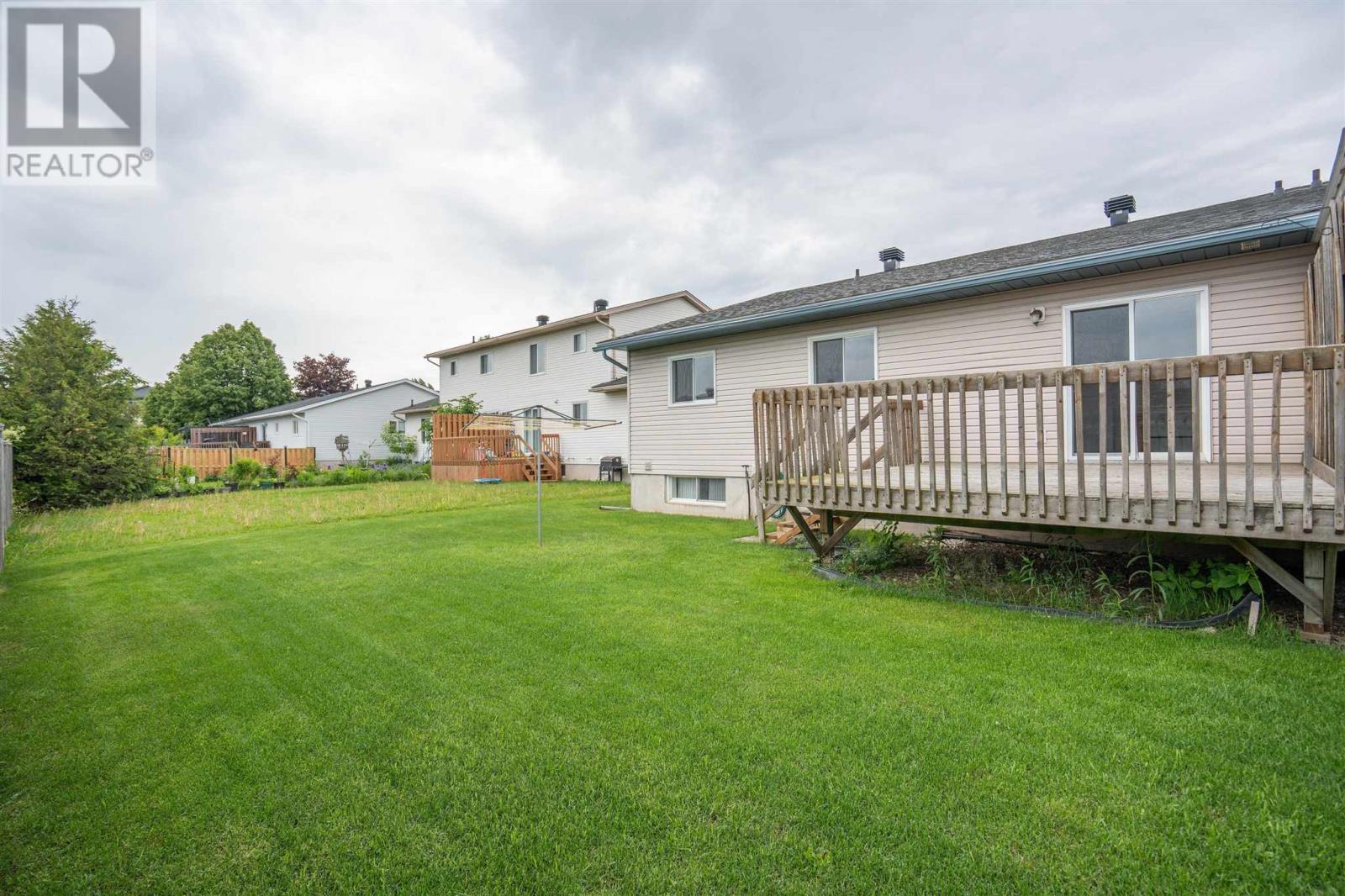 870 Lake ST - 7