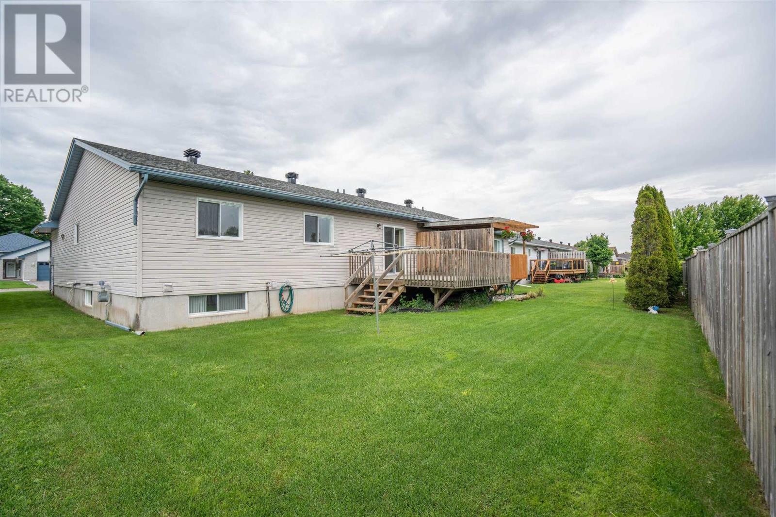 870 Lake ST - 4