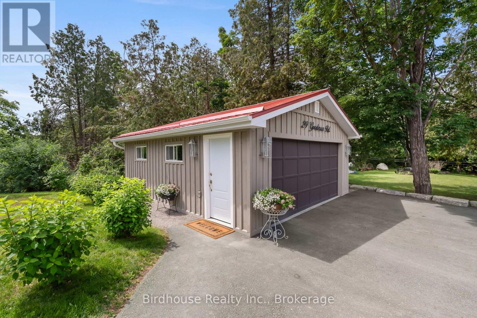 29 GOODMAN ROAD - 28