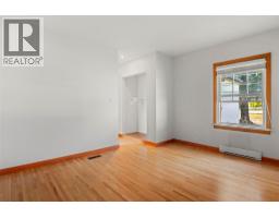 422 Ninth Street E, Revelstoke, BC V0E2S0 Photo 36