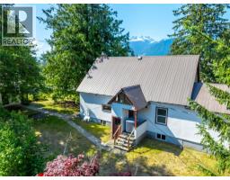 Bedroom - 422 Ninth Street E, Revelstoke, BC V0E2S0 Photo 6