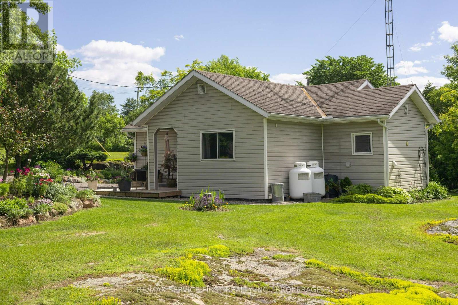 1012 COUNTY ROAD 2 ROAD - 27