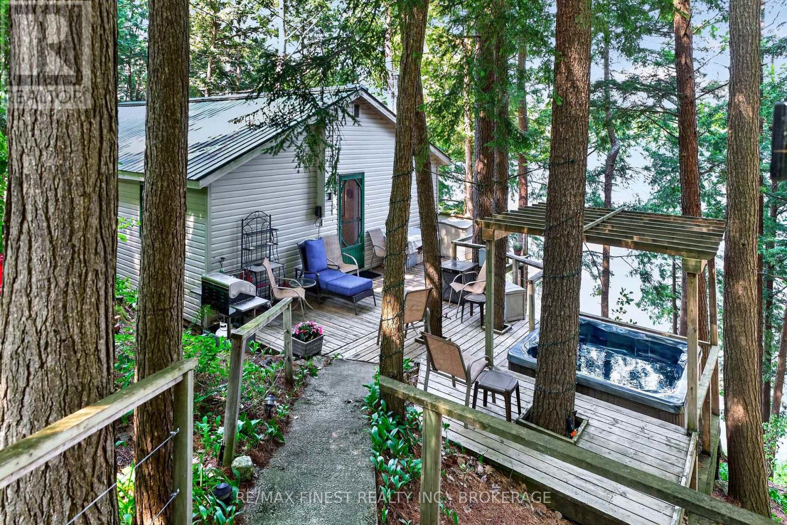 701 DAVERN LANE - 1