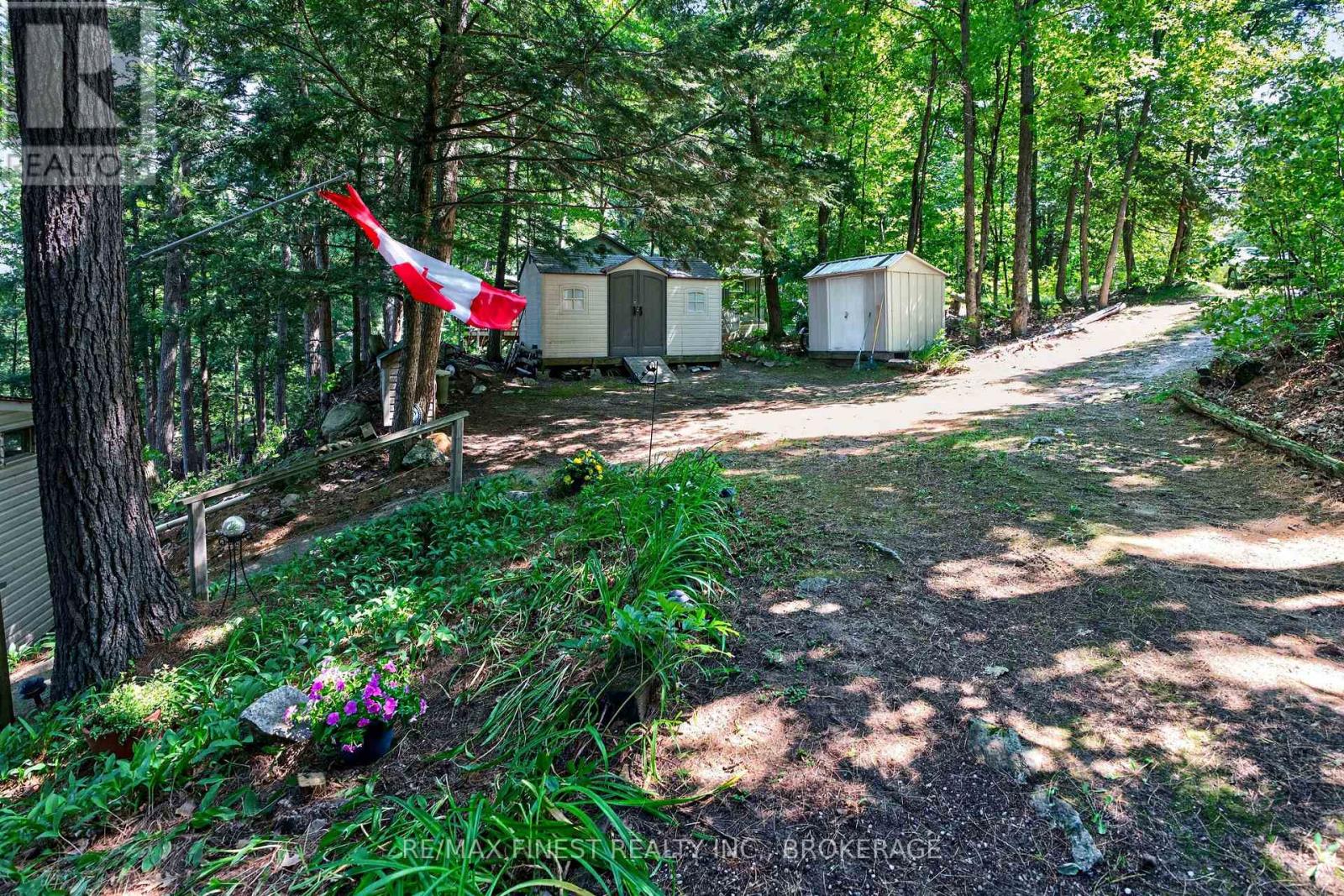 701 DAVERN LANE - Image 24