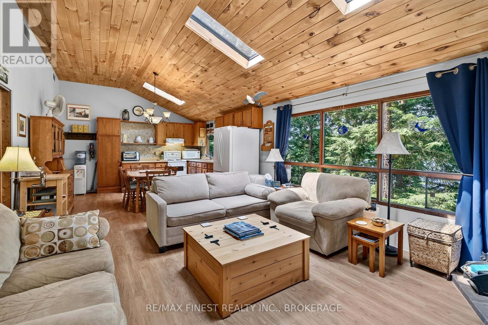701 DAVERN LANE - Image 3