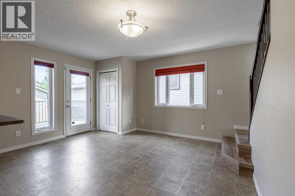 261 Couleesprings Terrace S - 9