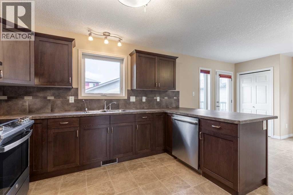261 Couleesprings Terrace S - 12