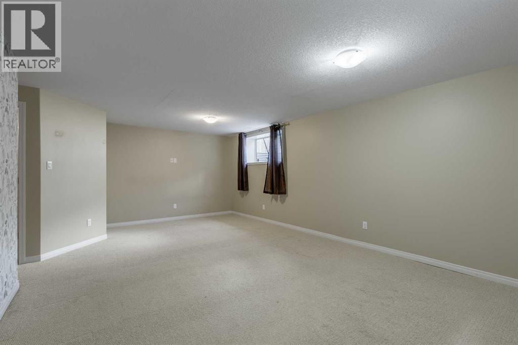 261 Couleesprings Terrace S - 22