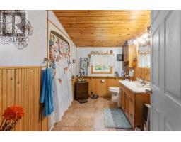 1205 Yandreski Road, Madawaska Valley, ON K0J1B0 Photo 31