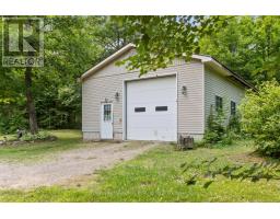 Sunroom - 1205 Yandreski Road, Madawaska Valley, ON K0J1B0 Photo 6