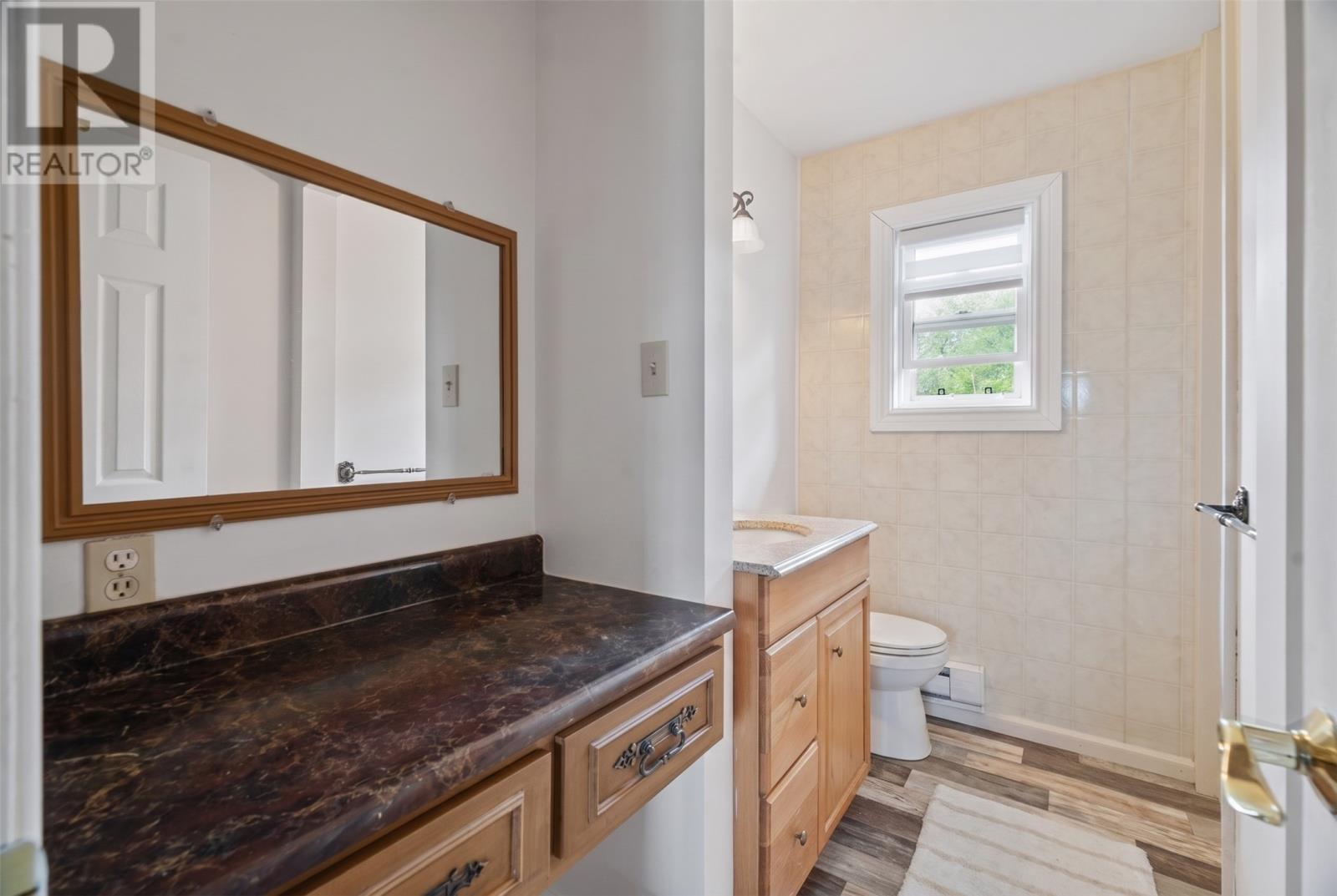 15 Blandford Place - Image 24