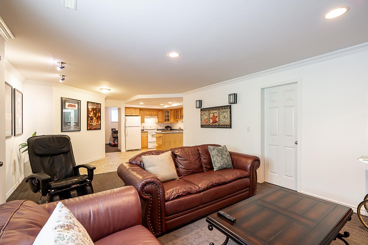 15436 36B AVENUE, Surrey
