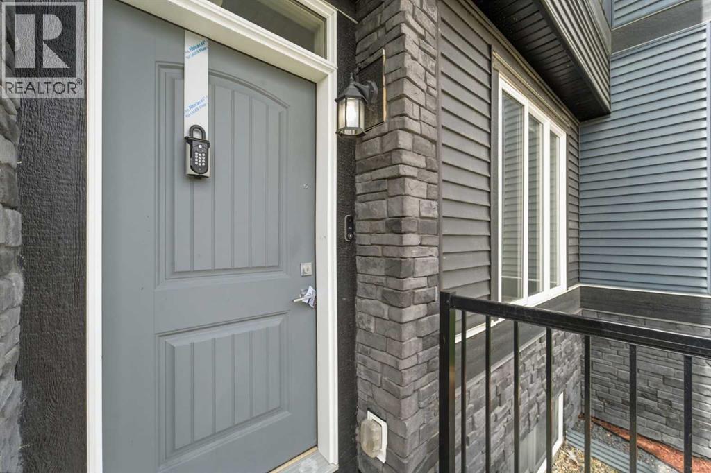 21 Corner Glen Row NE - 2