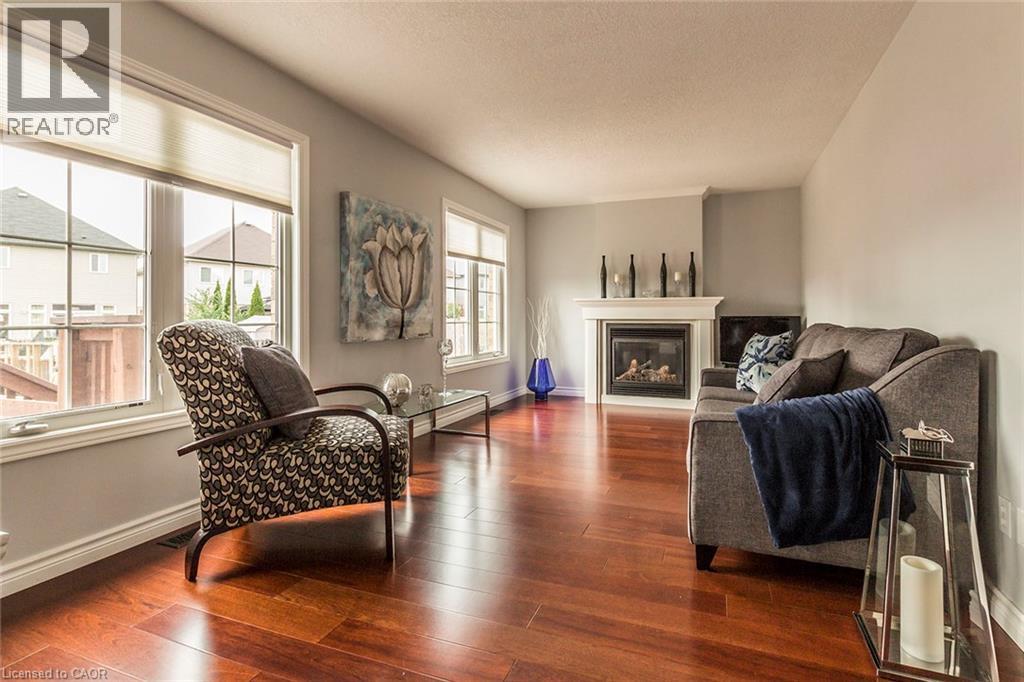 44 LEMON GRASS Street - 16