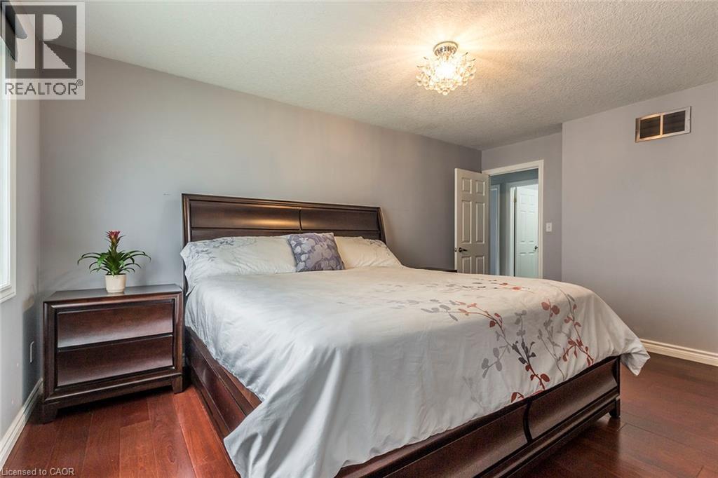 44 LEMON GRASS Street - 22