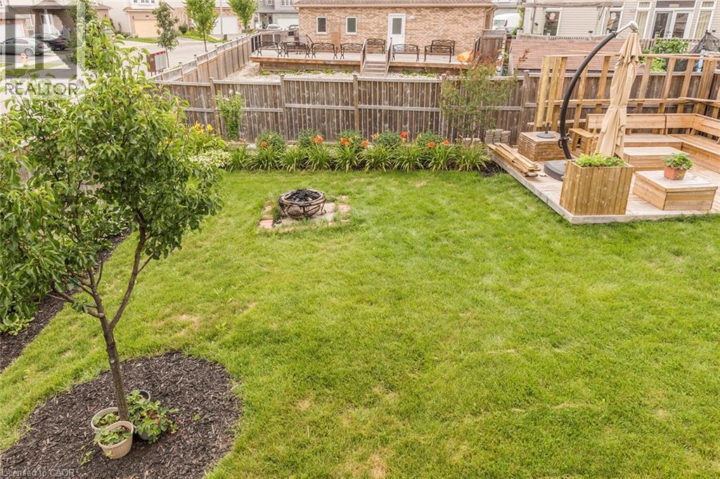 44 LEMON GRASS Street - 38