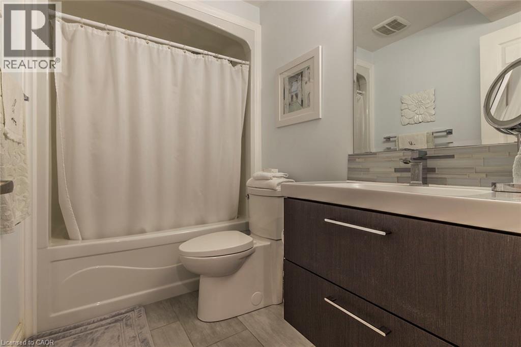 44 LEMON GRASS Street - 27