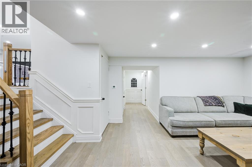 2035 OLD MILL Road - Image 29